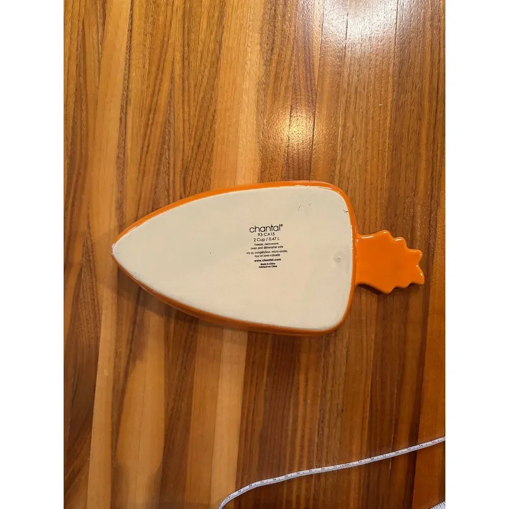 Chantal Orange Carrot-Shaped Bakeware Dish – 2 Cup